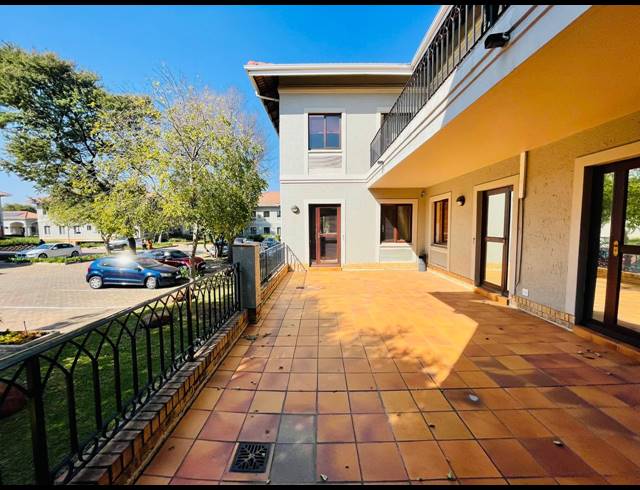 206M² OFFICE TO LET IN VORNA VALLEY